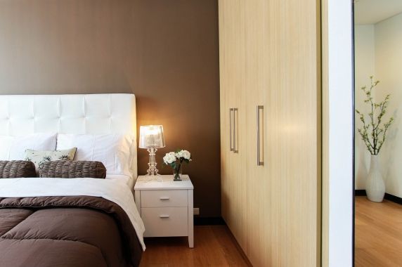 Łóżko kontynentalne – komfort i elegancja w jednym